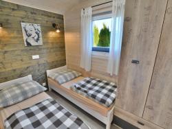 noclegi Ustronie Morskie Year-round, modern holiday home with a terrace