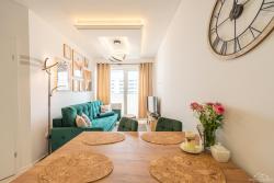 noclegi Kołobrzeg Horyzont Apartamenty - Kapitański Mostek- BLISKO PORTU- Możliwosć wykupienia śniadania