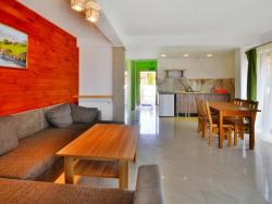 noclegi Sarbinowo Comfortable holiday home with a private garden