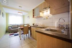 noclegi Karpacz Wonder Home - Apartament Grey w spokojnej okolicy - blisko terenów zielonych