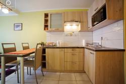 noclegi Karpacz Wonder Home - Apartament Grey w spokojnej okolicy - blisko terenów zielonych