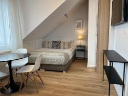 noclegi Jantar Willa Magnolia - pokoje i apartamenty nad morzem - pokój zabaw - rowery