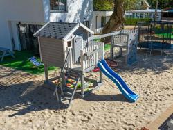 noclegi Pustkowo Cottage in Pustkowo near Sandy Beach