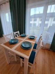 noclegi Ustronie Morskie Dom nad morzem, basen, plaża, siłownia, plac zabaw, kort tenisowy