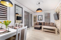 noclegi Kołobrzeg Apartament Osiedle Bursztynowe Bałtycka by Noclegi Renters