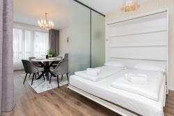noclegi Gdańsk Stunning Apartment with Parking in Gdansk Lower Town by Renters Prestige