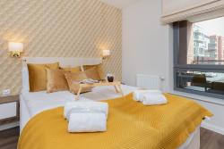 noclegi Gdańsk Stunning Apartment with Parking in Gdansk Lower Town by Renters Prestige