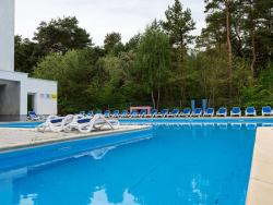 noclegi Pogorzelica Duplex, spacious holiday apartment, summer swimming pool, Pogorzelica