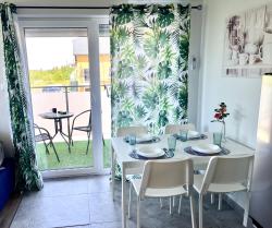 noclegi Rusinowo Apartament HARPUN nad morzem