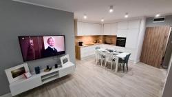 noclegi Rewal Apartament Rewal Klifowa Morska 3 z basenem