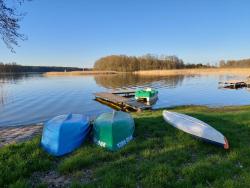 noclegi Ryn Domki nad jeziorem - Posiadłość Nad Zatoką