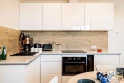 noclegi Pobierowo Apartament Premium Sea z dostępem do basenów, jacuzzi i saun-Pinea Apartments Pobierowo-SANNEL Apartments for rent