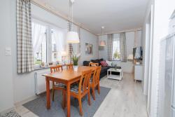 noclegi Rewal Apartament Prowansalski