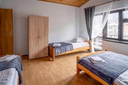 noclegi Szczyrk Ski Lodge - pokoje 200 m od Gondoli w Szczyrku (Biuro Apartament Na Urlop)