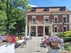 noclegi Jedlina-Zdrój Hotel Charlotta