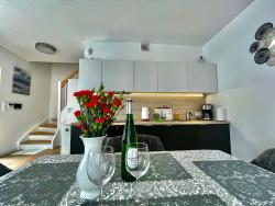noclegi Dziwnówek Horizon Park 1 - Balkon Taras i parking