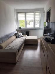 noclegi Jelenia Góra Apartament Komfortowy - w pełni wyposażony - SpaceApart