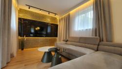 noclegi Ustka Grand Royal Baltic Ustka - luksusowy Apartament 150 metrów od plaży, port, zielony taras, bezpłatny parking, top lokalizacja w centrum Ustki