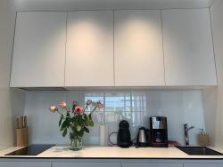 noclegi Gdańsk Baltic Riviera Apartments - luxurious apartment with patio and river view