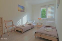 noclegi Świnoujście Sunset Apartments - Sikorskiego - słoneczne mieszkanie w centrum, Park Zdrojowy 100m