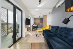 noclegi Ustronie Morskie Air-Conditioned Seaside Apartment with Parking & Balcony by Noclegi Renters