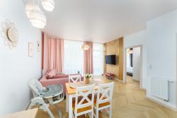 noclegi Sianożęty Apartament Pudrowy Ku Morzu by HolidaySun