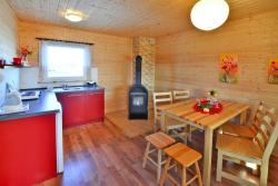 noclegi Jarosławiec Comfortable bungalows with a fireplace and terrace Jaroslawiec