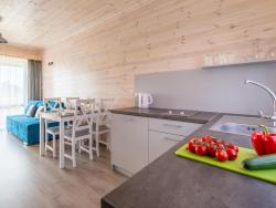 noclegi Krynica Morska Cozy, wooden holiday homes with terraces