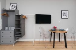 noclegi Gdańsk Studio Fahrenheit in Central Gdańsk by Noclegi Renters
