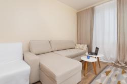 noclegi Gdynia Beige Studio on the Coast with Parking and Balcony in Gdynia by Renters