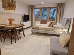 noclegi Świnoujście Apartamenty na Wyspie - Zdrojowa 24-26 - Parking