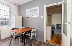 noclegi Gdańsk Targ Rybny Standard Apartment by BookingHost