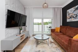 noclegi Gdańsk Modern Apartment with Balcony and Parking in Gdańsk by Noclegi Renters