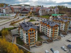 noclegi Karpacz Apartament Śnieżna Melodia - z widokiem na śnieżkę, blisko stoku narciarskiego, obok Aquaparku by SpaceApart