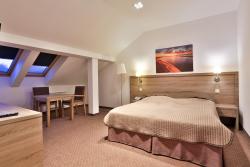 noclegi Rewal Hotel Residence
