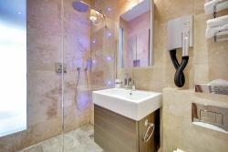 noclegi Sopot Mała Anglia Deluxe Rooms & SPA