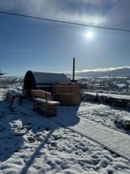 noclegi Czerwienne Mountain View Chalet with HotTub and Sauna