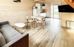 noclegi Rewal Gorgeous Home In Rewal With Wifi