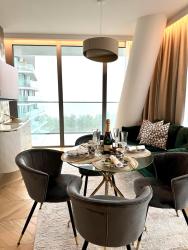 noclegi Międzyzdroje WAVE APARTMENT TYBALLTIC 7th Floor with two bedrooms and sea view!