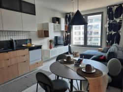 noclegi Gdynia APARTAMENTY Z MORZA I MARZEŃ