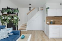 noclegi Dziwnówek Apartment with Garden 450 m to the Beach by Rent like home