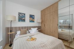noclegi Dźwirzyno Cosy and Bright Apartment in Dźwirzyno with Furnished Balcony and Free Parking by Noclegi Renters