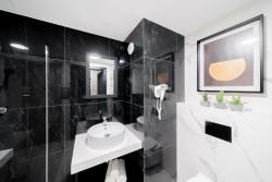 noclegi Kołobrzeg ROSA-Modern studio 29m2 AC, NETFLIX, PS4, POOL, SAUNA