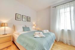 noclegi Sopot By the Sea Nadmorski with Balcony 300m from the Beach by Noclegi Renters