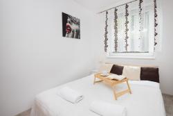 noclegi Gdańsk Elegant Apartment Myśliwskie Wzgórze in Gdańsk by Noclegi Renters