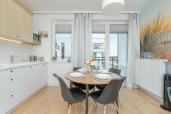 noclegi Puck Nowy Świat Stylish, Seaside Apartment with Balcony & Parking Puck by Noclegi Renters