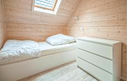 noclegi Sarbinowo 2 Bedroom Awesome Home In Sarbinowo