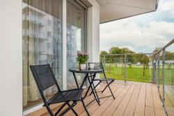 noclegi Kołobrzeg Beautiful Apartment with Balcony and Parking by Noclegi Renters