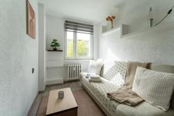 noclegi Jelenia Góra Apartament Gold - 2 osobne sypialnie z balkonem - SpaceApart