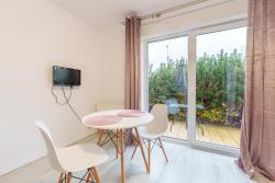 noclegi Grzybowo Nadmorski Apartament V by Holiday&Sun